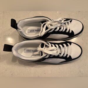 Steve Madden Men's Sneakers in Black and White